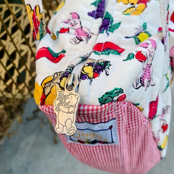 Winnie the Pooh Vintage Duffle Bag - Picture 6 of 8